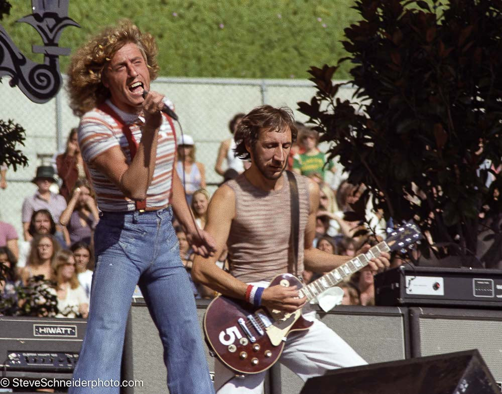 2100 THE WHO 「oakland.Calofornia」 写真 The Who – Oakland Coliseum, Oakland, CA 10-10-76 -01