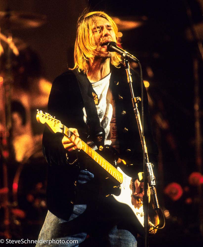 Nirvana – Pier 48, Seattle, WA — 12-13-93 -01 – Schneider