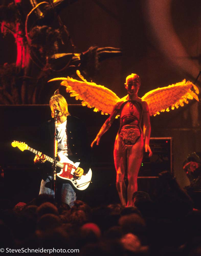 Nirvana – Pier 48, Seattle, WA — 12-13-93 -02 – Schneider