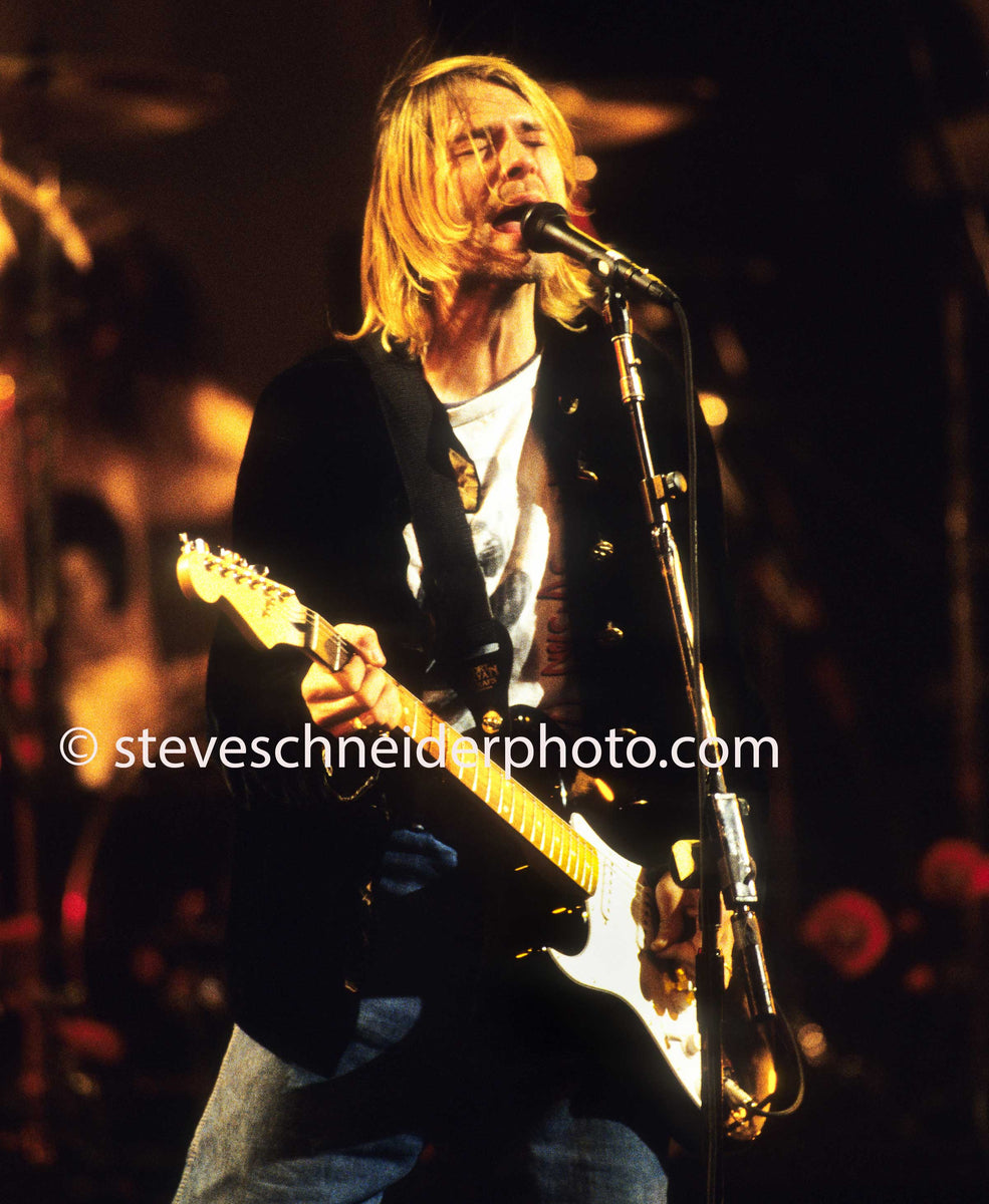 Nirvana Pier 48, Seattle, WA 12-13-93 – Schneider Photography Store